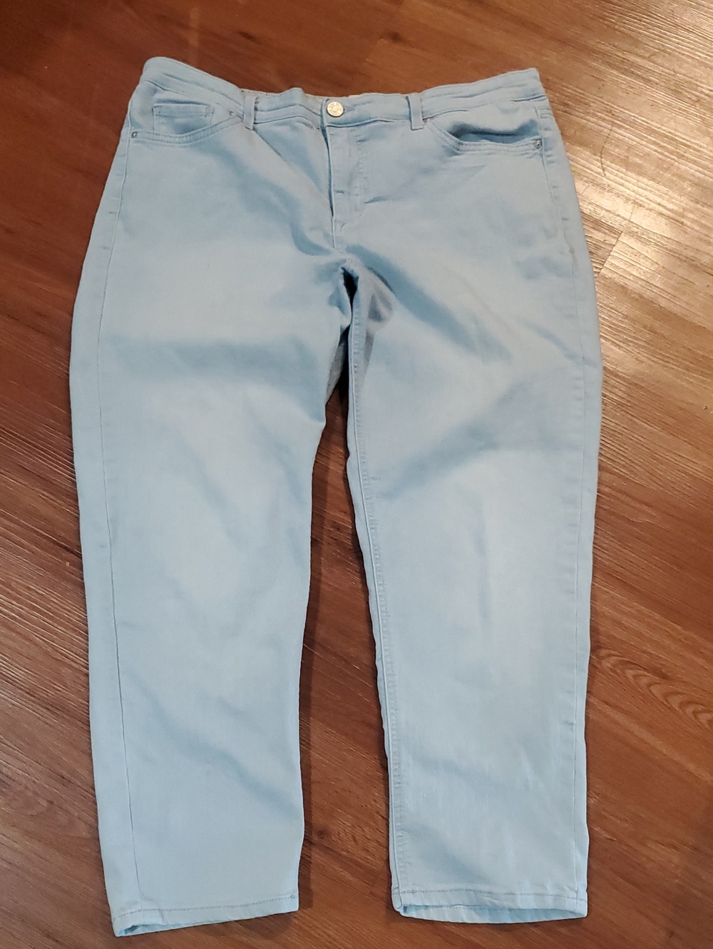 Vintage America Light Blue Cropped Stretch Jeans
